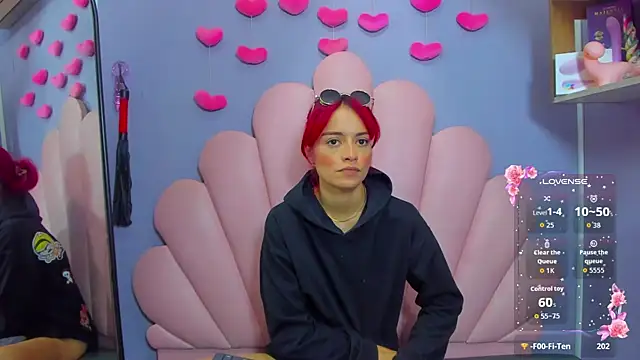 luci_miller's cam snapshot