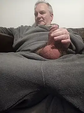 Paolo7619 live sex cam