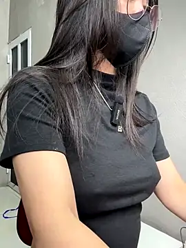 Voyerra_g's cam snapshot