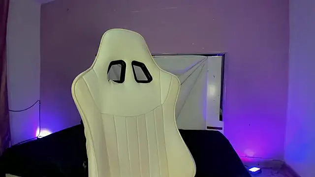 isadora_riu's cam snapshot