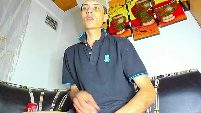 Master_liam00's cam snapshot