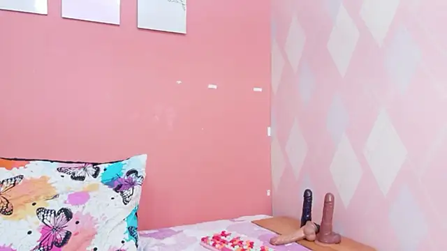 kinkyhousewifee's cam snapshot