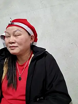 yoowwmr's cam snapshot