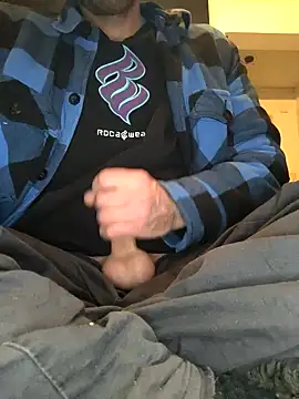 Bjuiced's cam snapshot