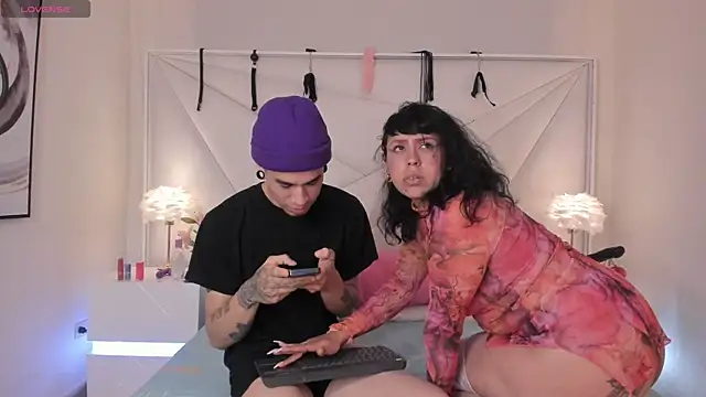 conjuring_'s cam snapshot