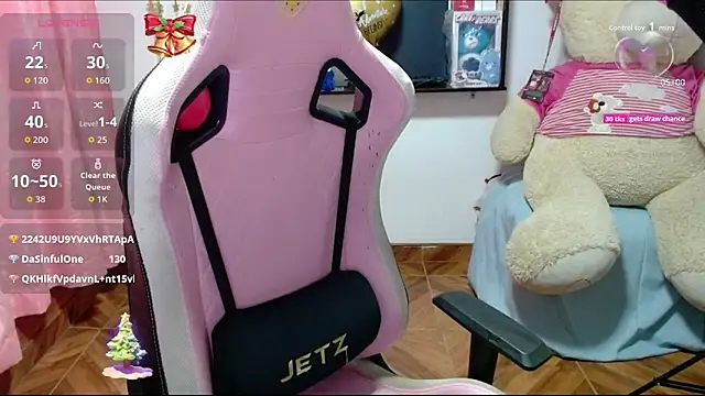 Maggie_Fox3's cam snapshot