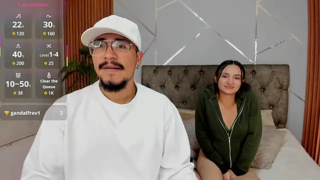 Noa_N_Luxy live sex cam