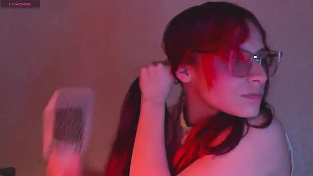 RedMeloddy's cam snapshot