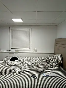 tripping385 live sex cam