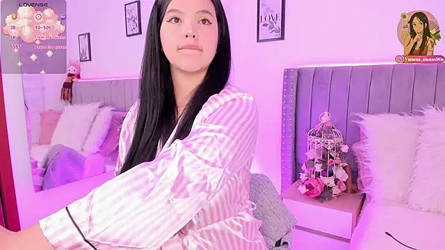 vanesa_moon__'s cam snapshot