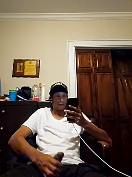 Vybezmaster's cam snapshot