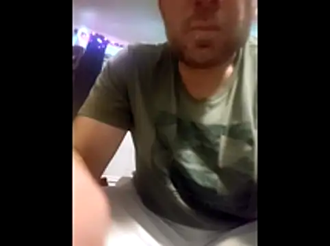 Brucejuce6669's cam snapshot