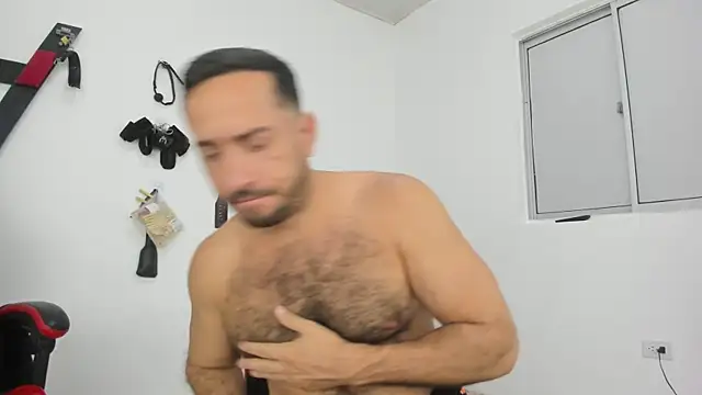 RoughSex_and_BDSM's cam snapshot