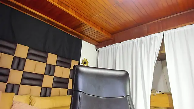 BarbieKano's cam snapshot