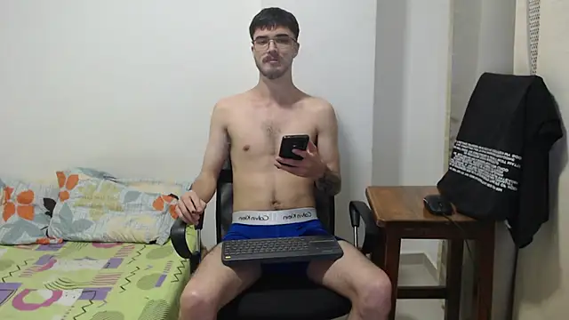 Aleex_Miller's cam snapshot