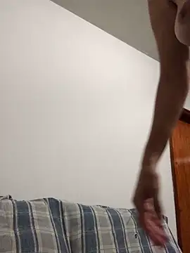 Catmila94 live sex cam