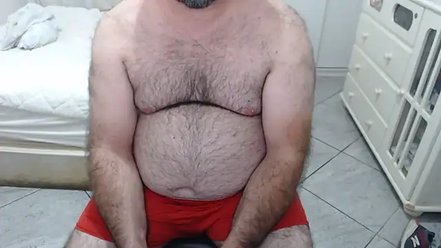 MysterBearMG live sex cam