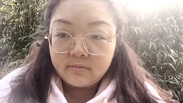 AngelwithEcup live sex cam