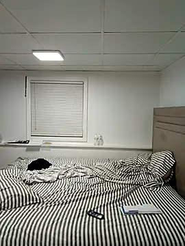 tripping385 live sex cam