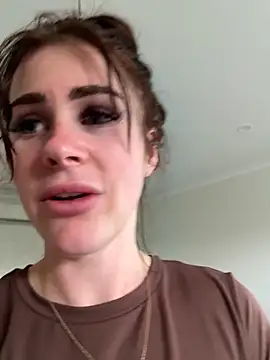 aus_queen live sex cam