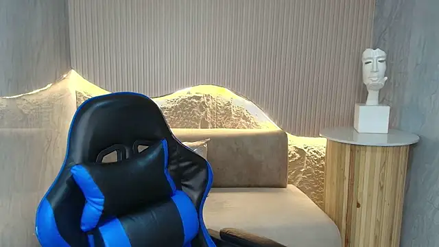 lirianne_thorne_r's cam snapshot