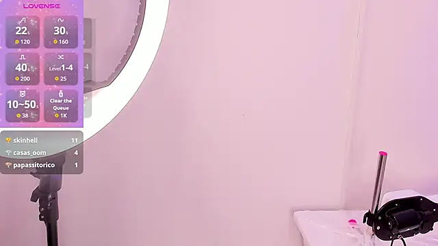 isaa_hot30's cam snapshot