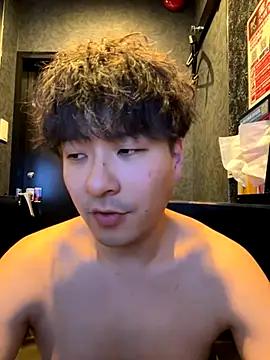 yuuki8910 live sex cam