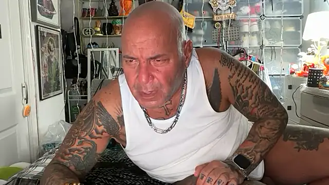 lovetatts64 live sex cam