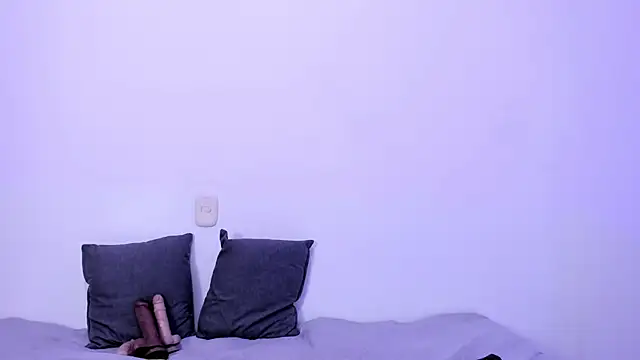 Renata_reyes11 live sex cam