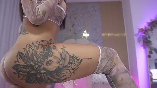 mssburbuja live sex cam