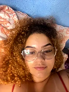 Lolacavalona live sex cam