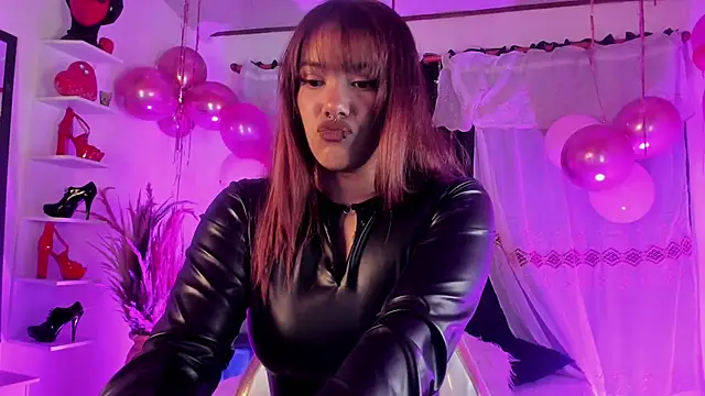 KloeeCavallier's cam snapshot