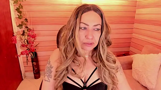 marien_thomson_'s cam snapshot