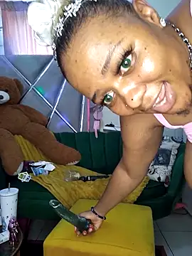 CocoBootyyy live sex cam