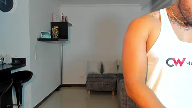 dereckgreen live sex cam