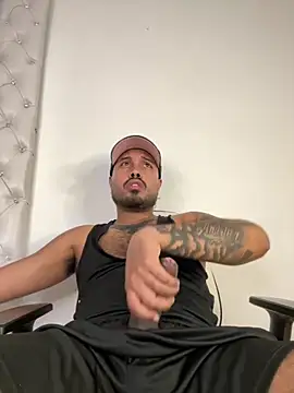 PapiStan live sex cam