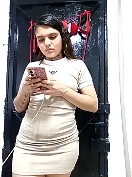 Alis_1327 live sex cam