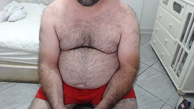 MysterBearMG live sex cam