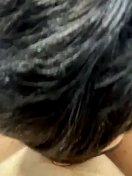 pareja_curiosa19's cam snapshot