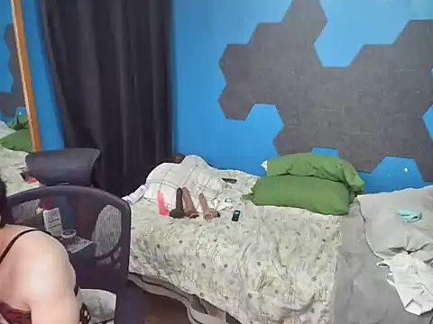 MachoPutito's cam snapshot