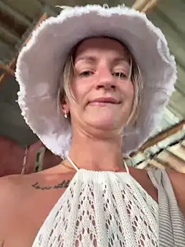 EvvaMur live sex cam