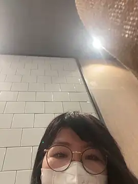 Your-Sunny live sex cam