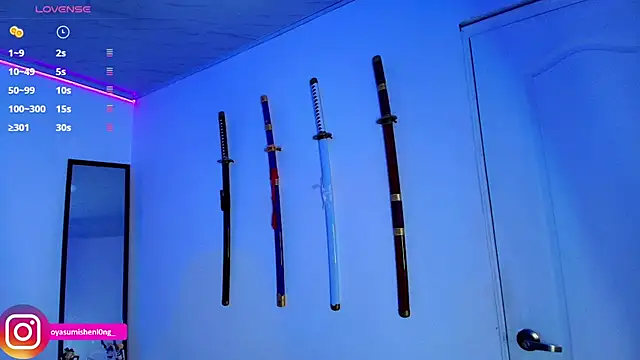 Nicorobinn live sex cam