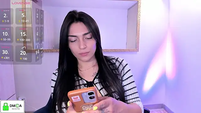 EricaVanderhill live sex cam