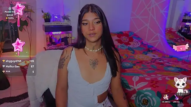 CoralRigan live sex cam