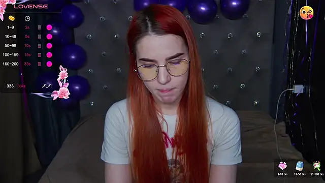 EmilyKents's cam snapshot