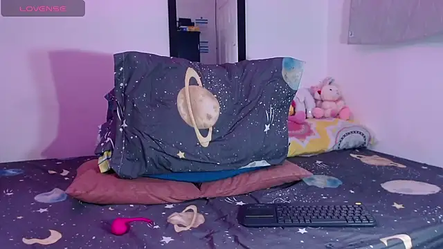 AllysonStonne live sex cam