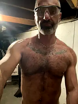 DaddySnowXX live sex cam