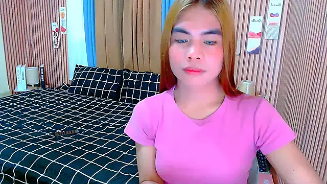 mikhaylahanderson live sex cam