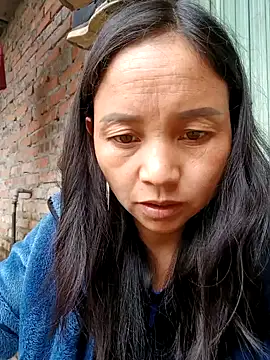 kemtuoi-sex's cam snapshot